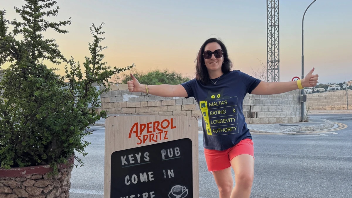 MELA Index. Restaurants in Malta, Crosskeys Pub, Mellieha