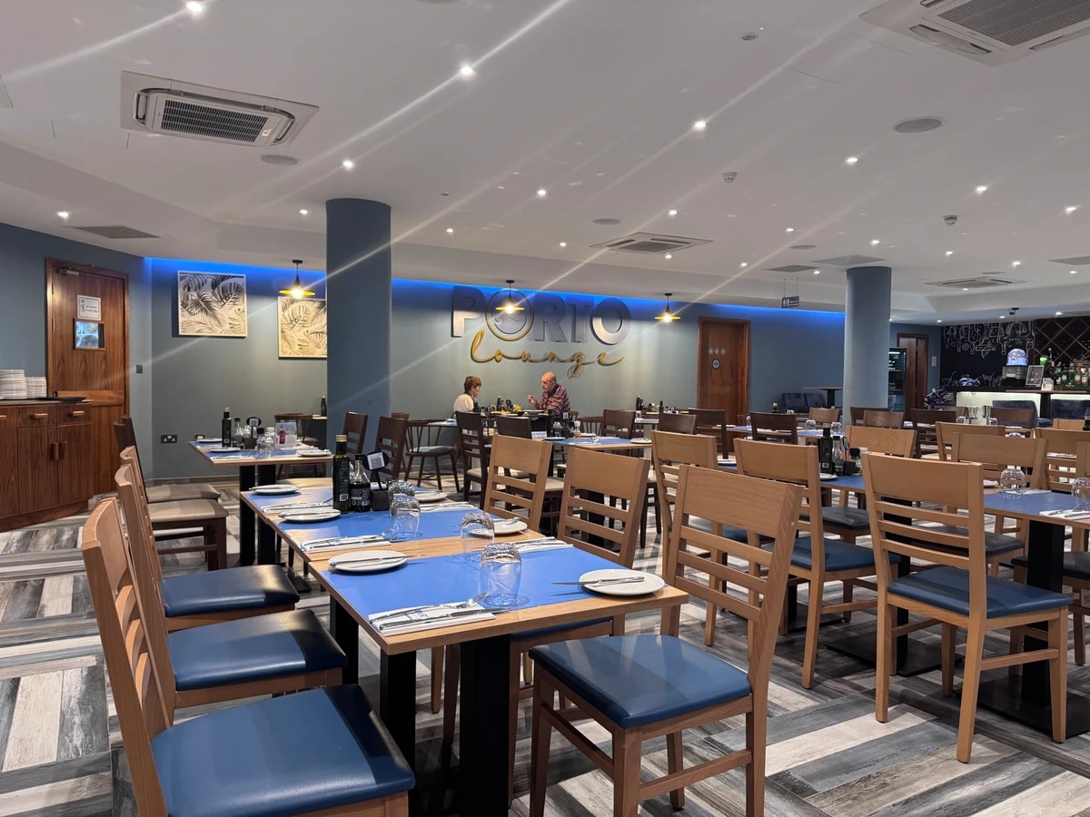 MELA Index. Restaurants in Malta, Porto Lounge, Mellieha